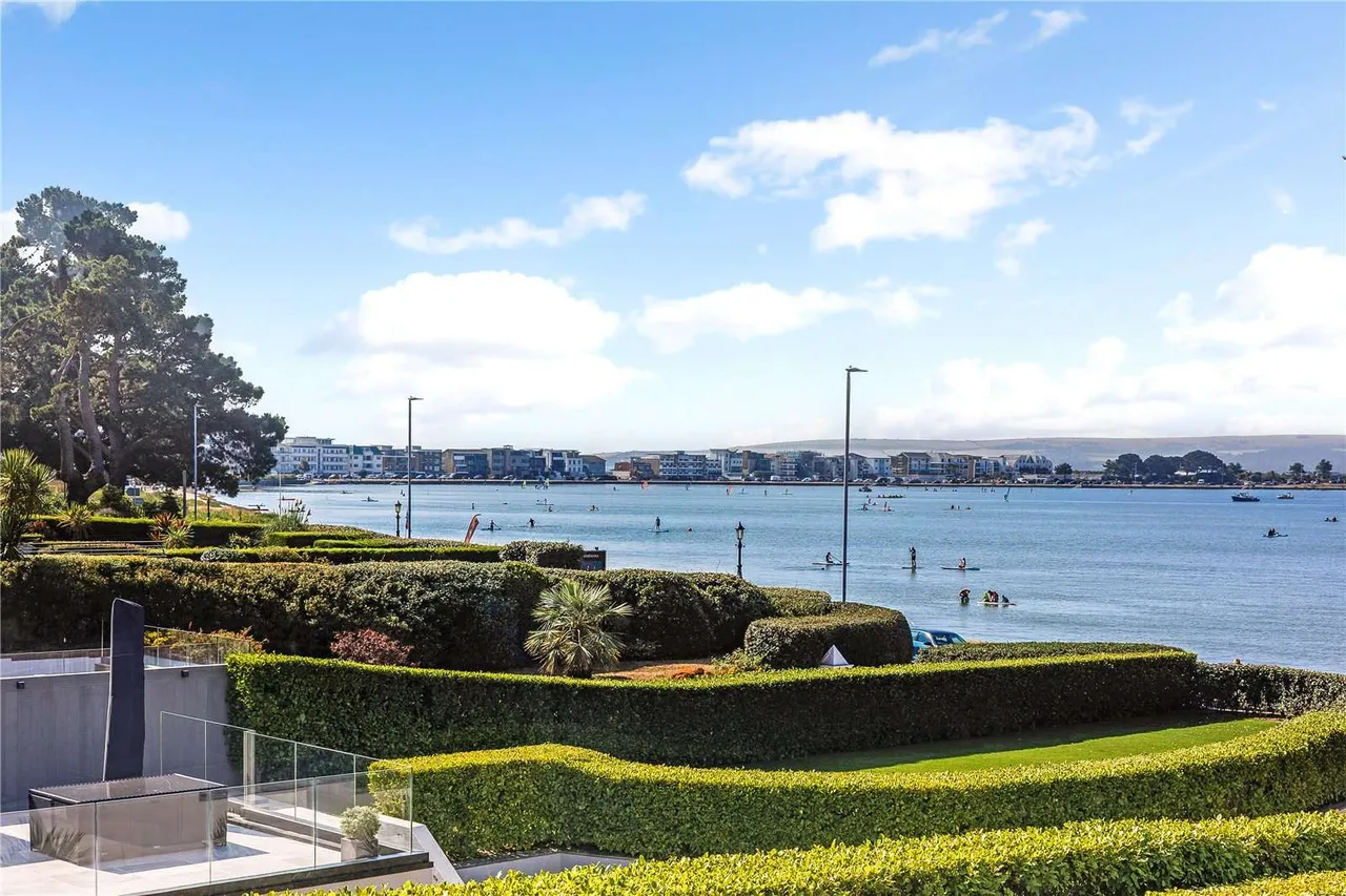 Shore Road, Sandbanks, Poole, Dorset, BH13 7PH, photo 11