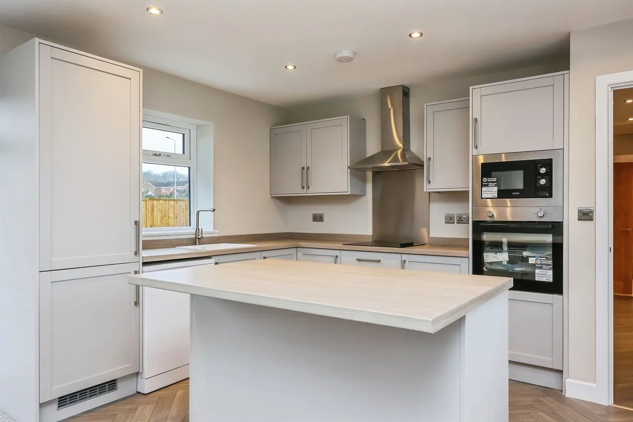 Roberts Lane, Hucknall, NG15, photo 14