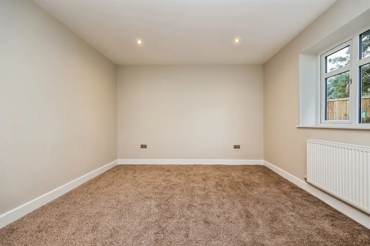 Roberts Lane, Hucknall, NG15, photo 7