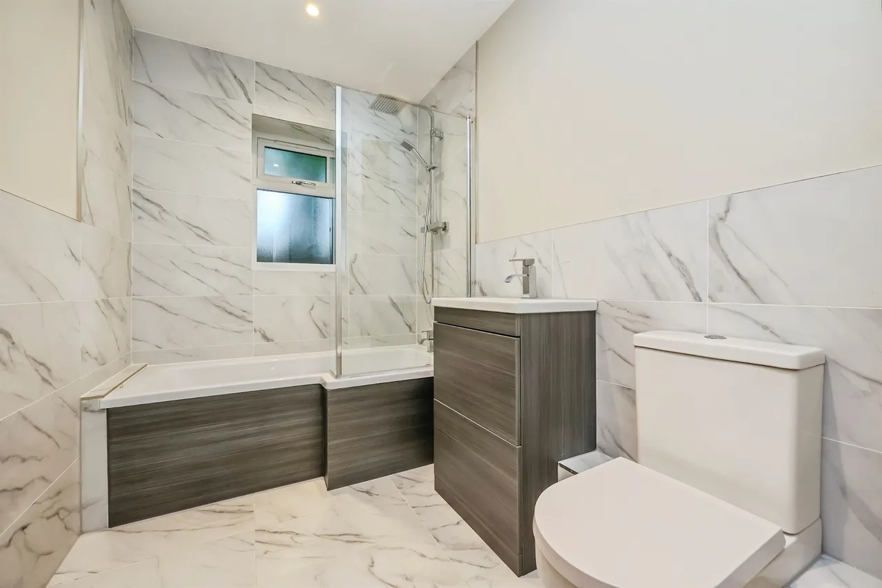 Roberts Lane, Hucknall, NG15, photo 8