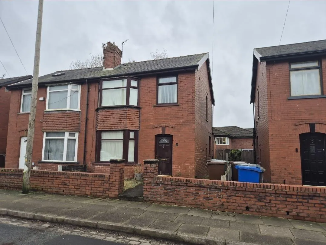 Eastham Avenue, Bury, BL9 5HL, photo 10