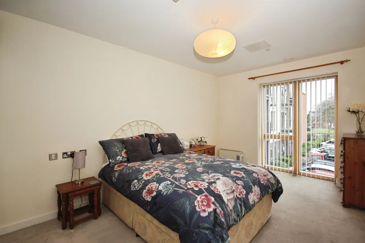 Queensway, Leamington Spa, photo 6