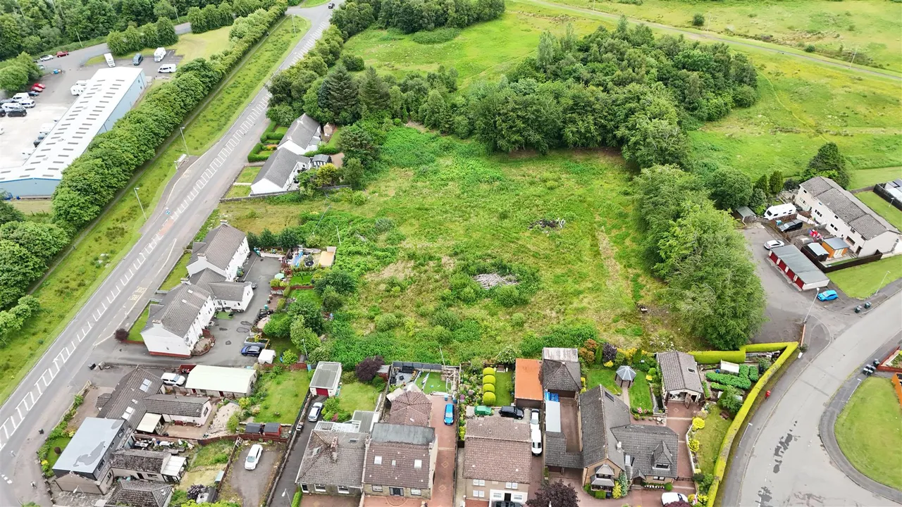 Edinburgh Road, Harthill, Harthill, ML7 5NS, photo 9