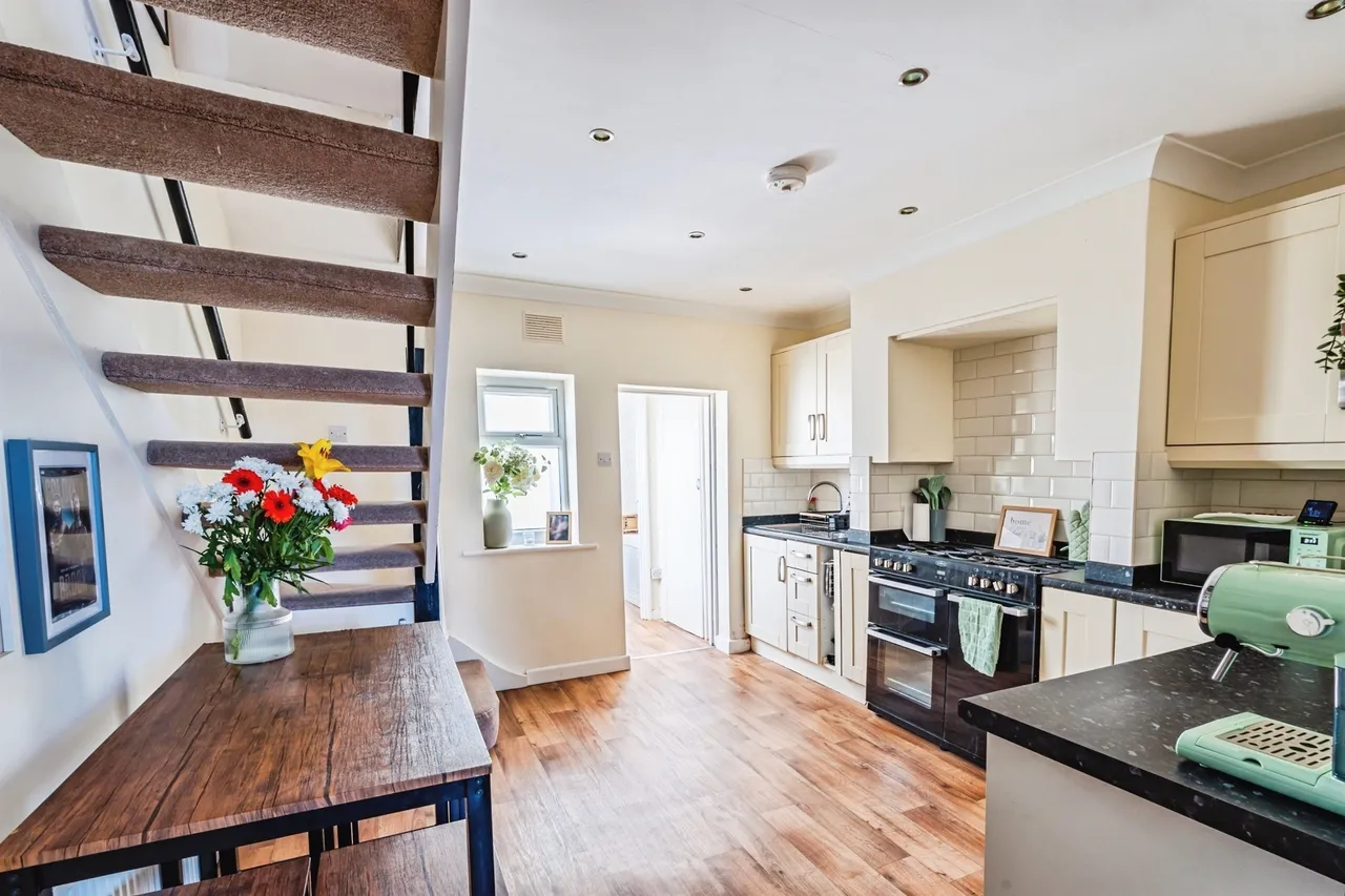 Seaside, Eastbourne, BN22, photo 5