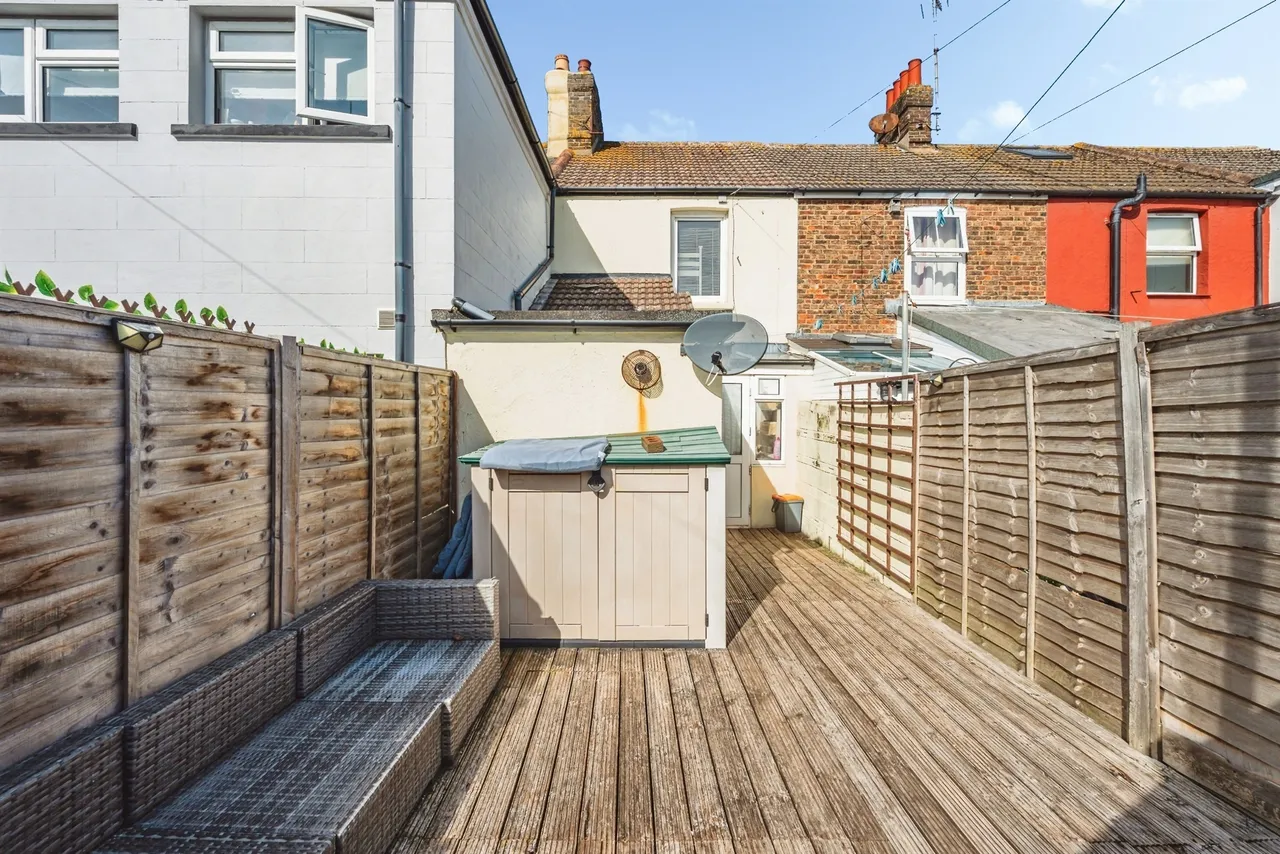 Seaside, Eastbourne, BN22, photo 12