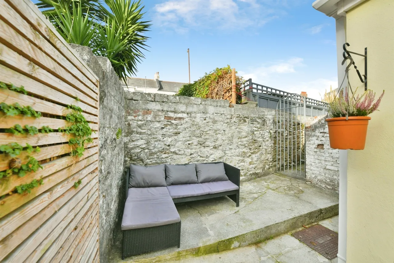 Nepean Street, Plymouth, PL2, photo 21