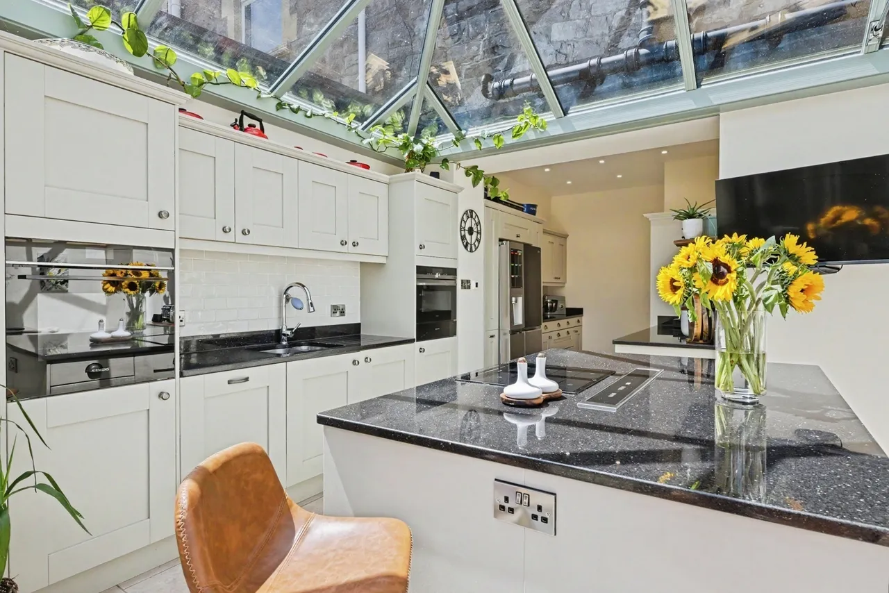 Beach Road, Weston-super-Mare, BS23, photo 6
