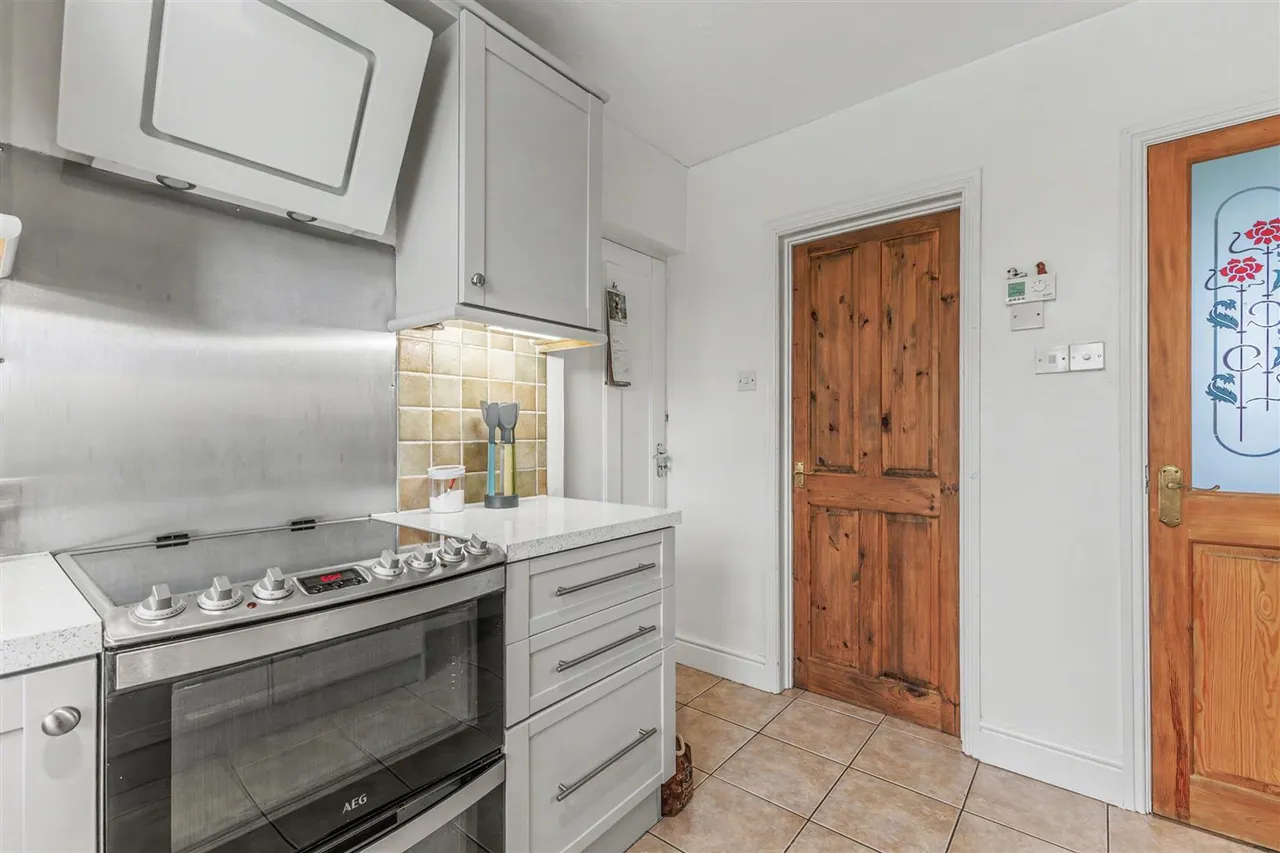 Little Road, South Littleton, WR11, photo 7