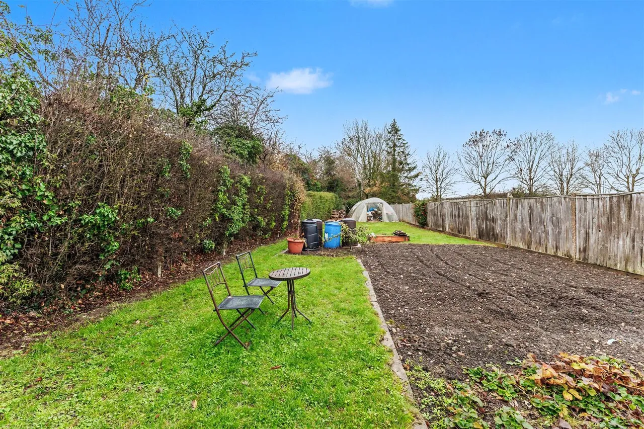 Little Road, South Littleton, WR11, photo 23