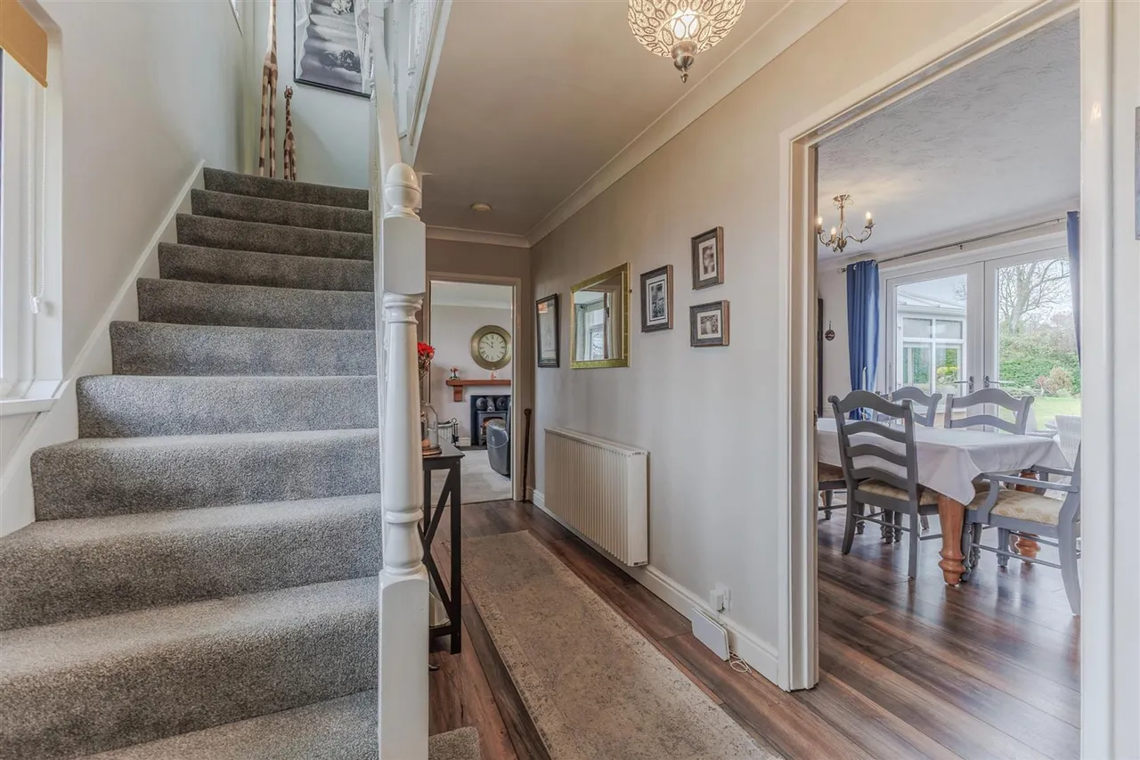 Little Road, South Littleton, WR11, photo 12