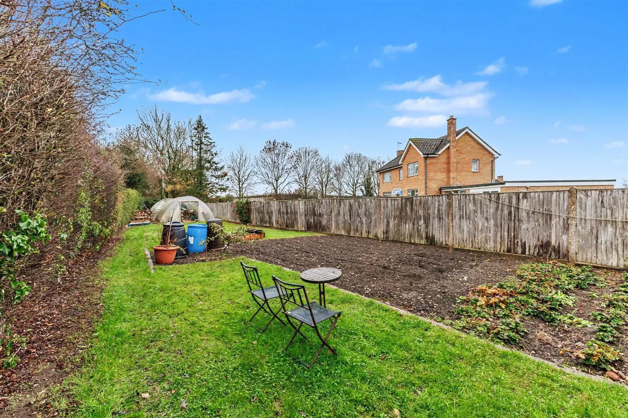 Little Road, South Littleton, WR11, photo 24