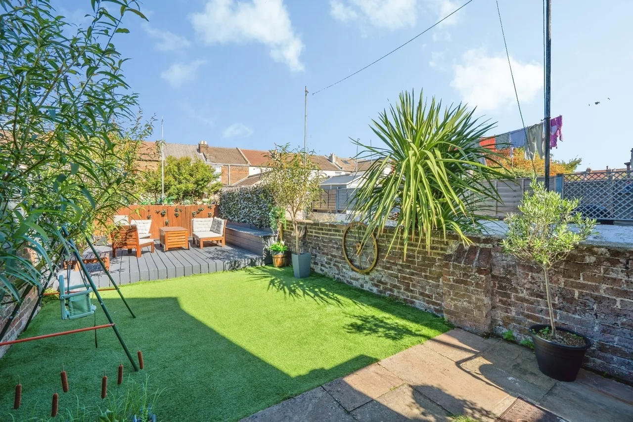 Seafield Road, Portsmouth, PO3, photo 16