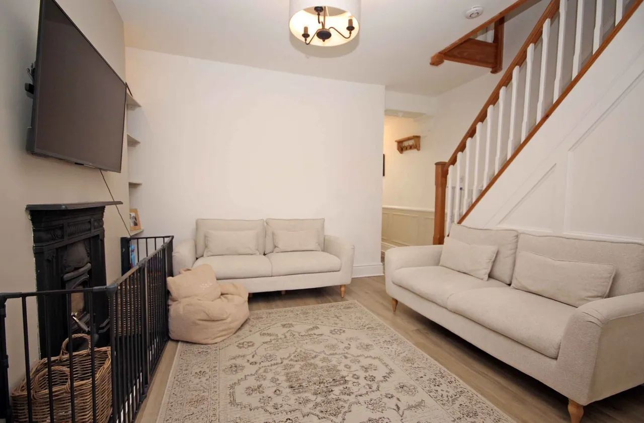 Glanhwfa Road, Llangefni, photo 13