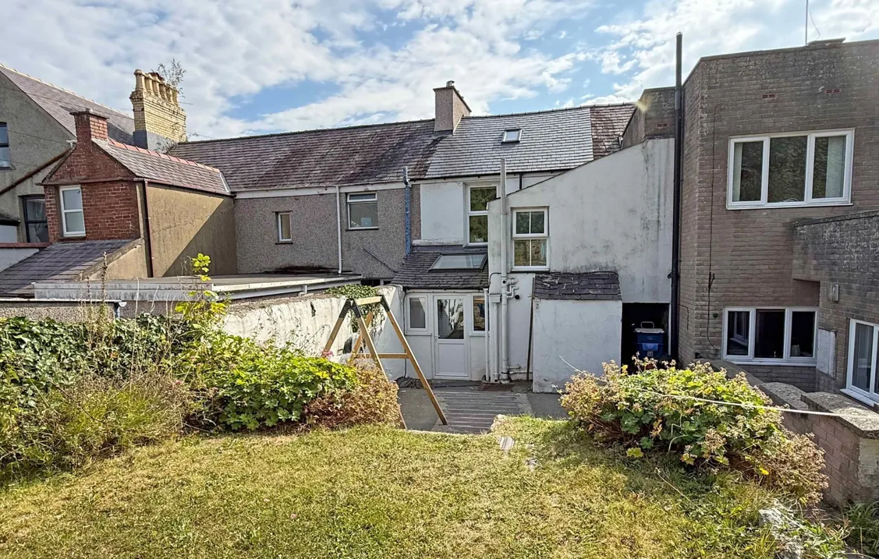 Glanhwfa Road, Llangefni, photo 21