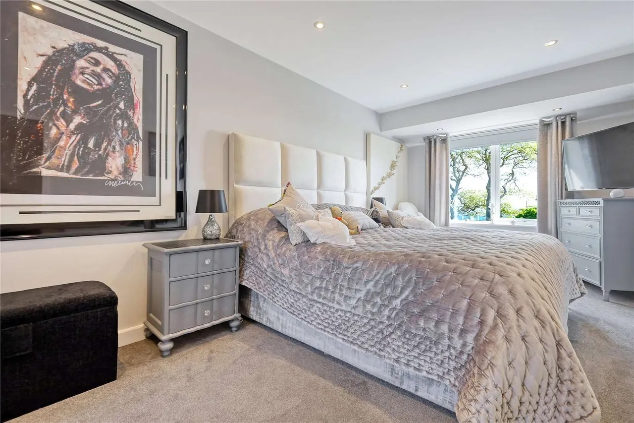Norman Close, Felixstowe, Suffolk, IP11 9NQ, photo 11