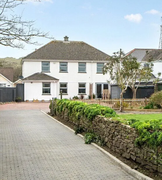 5 bed property for sale — Upton Towans, Hayle, Cornwall, TR27