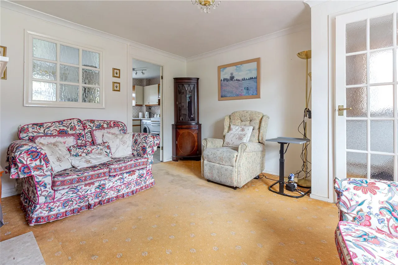 Great Barn Lane, Headless Cross, Redditch, Worcestershire, B97 5XE, photo 5
