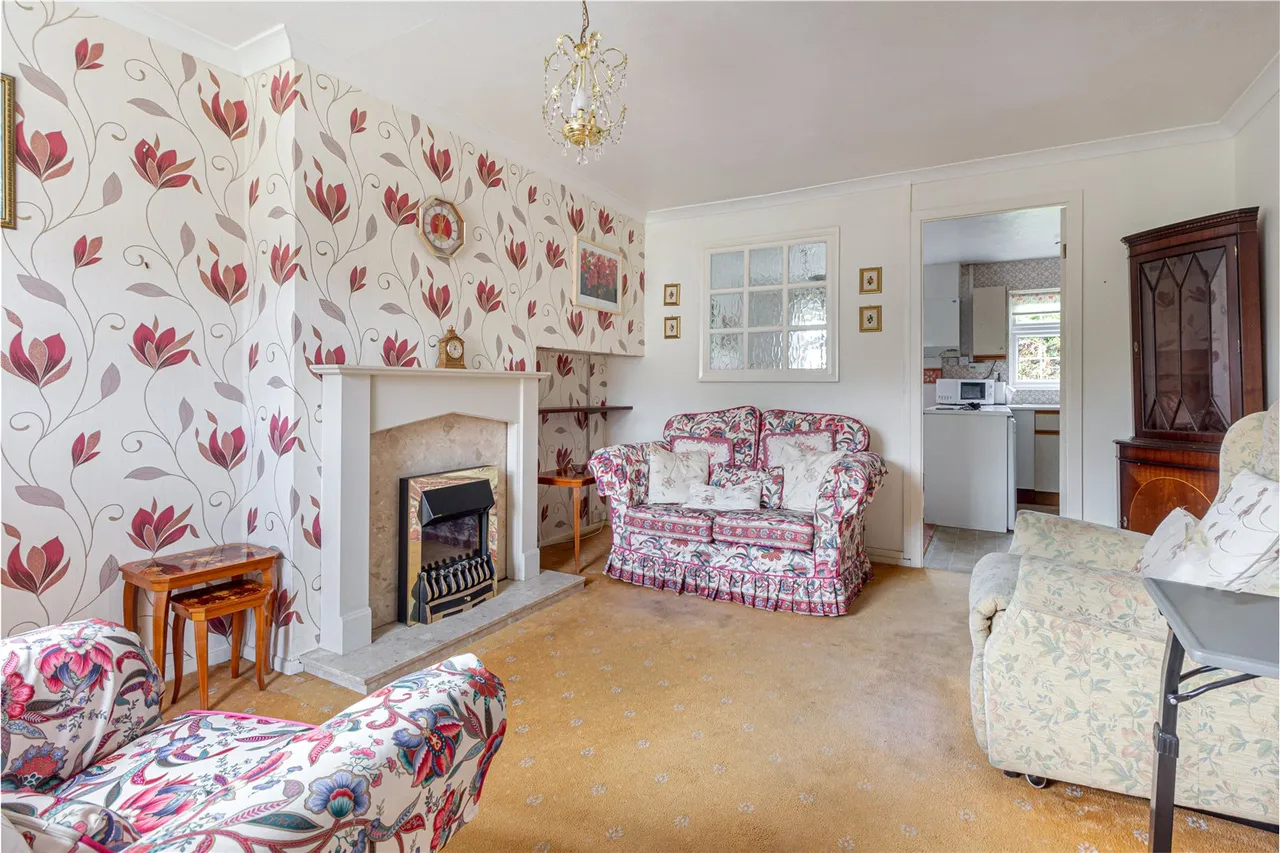 Great Barn Lane, Headless Cross, Redditch, Worcestershire, B97 5XE, photo 2