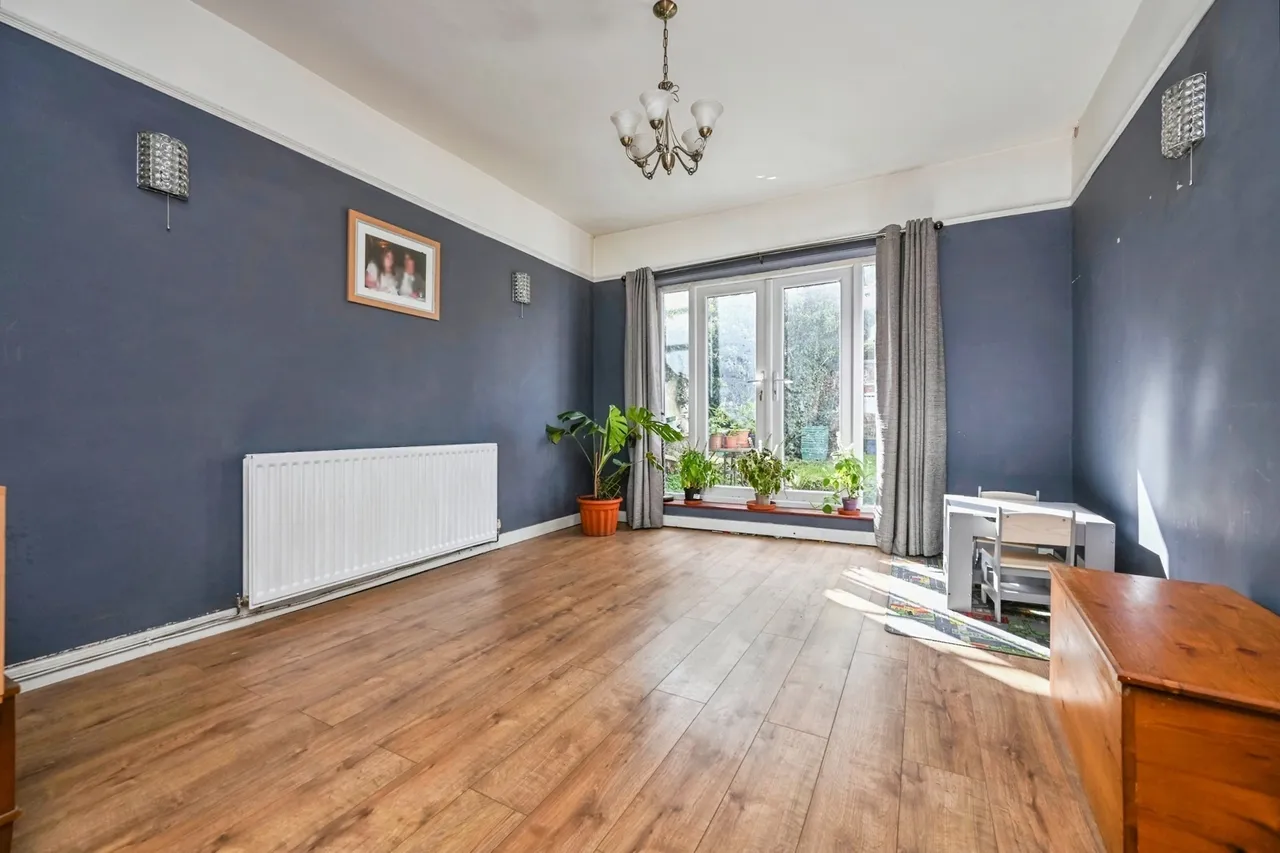 Halewood Road, Liverpool, L25, photo 4