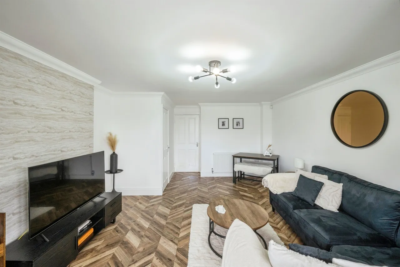 Hills Close, Mexborough, photo 8