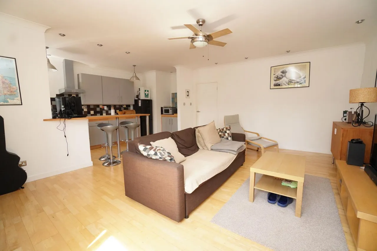 Old Ashby Road, Loughborough, LE11, photo 3