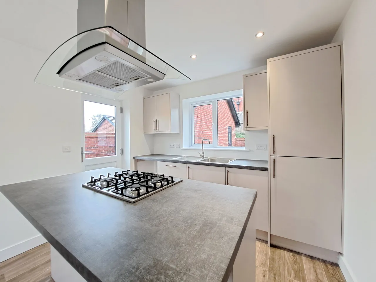Woodlands Crest, Preston, Lancashire, PR1 5TQ, photo 2