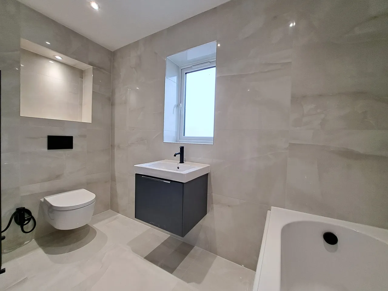 Woodlands Crest, Preston, Lancashire, PR1 5TQ, photo 11
