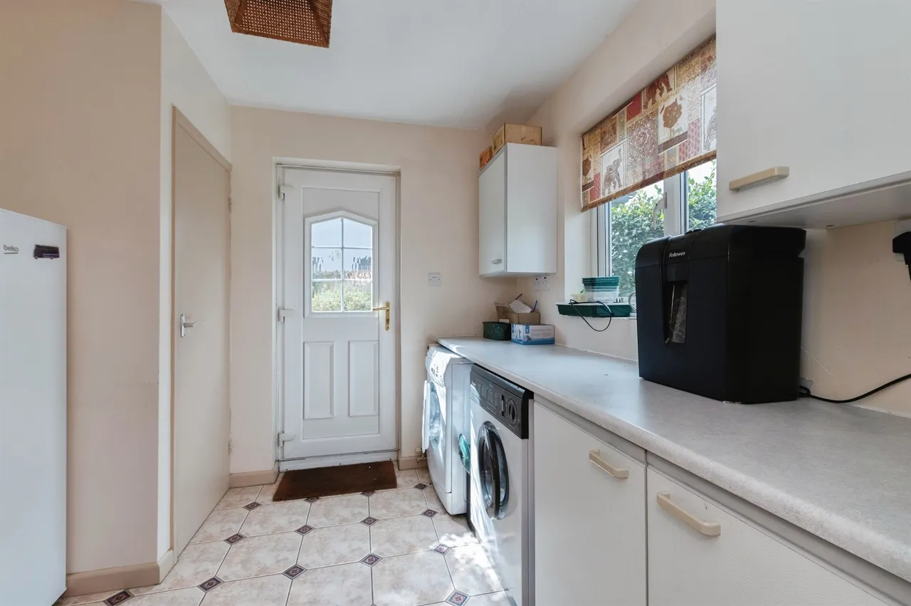 The Ridge, Woodfalls, Salisbury, photo 10