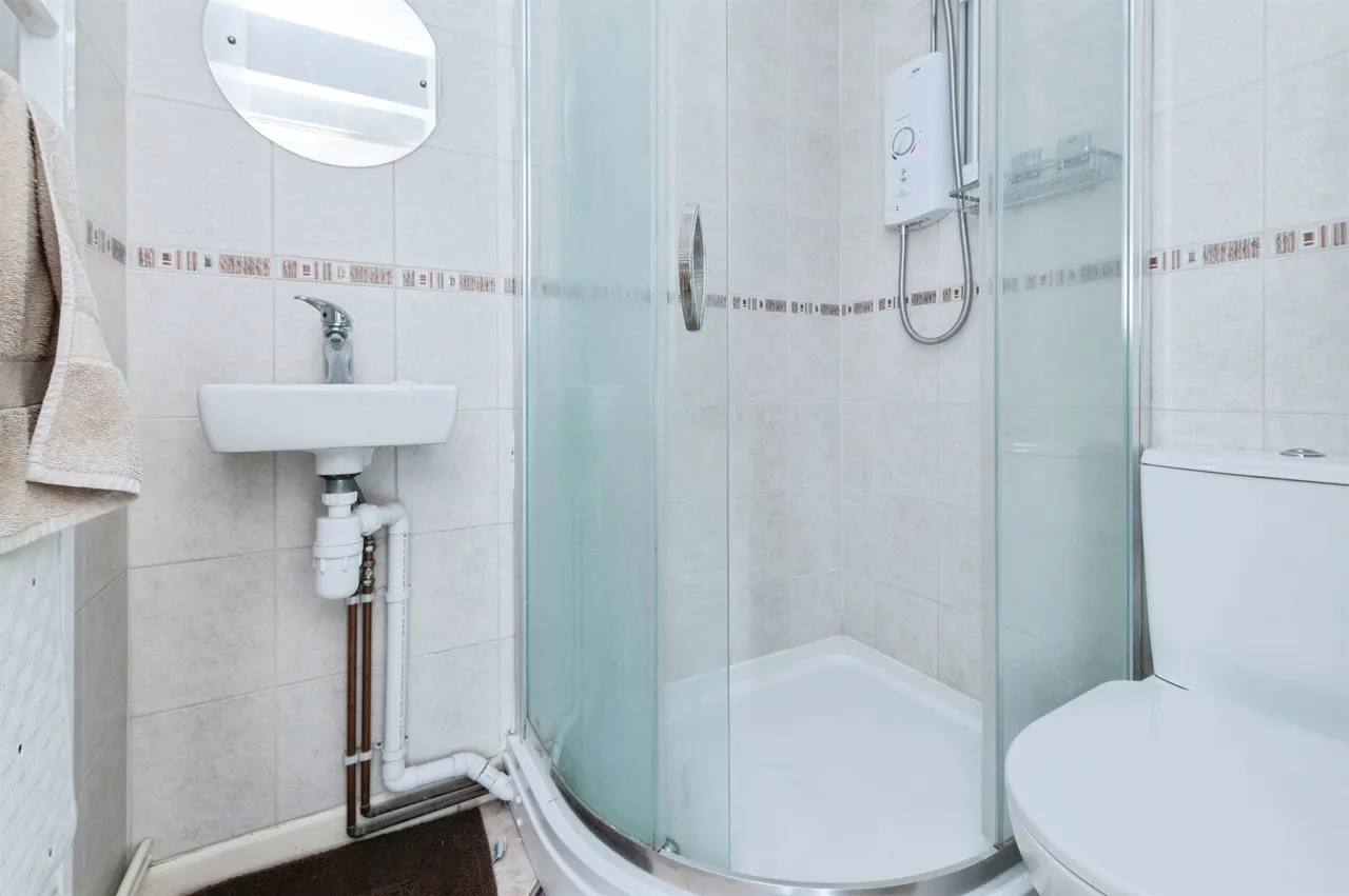 The Ridge, Woodfalls, Salisbury, photo 12