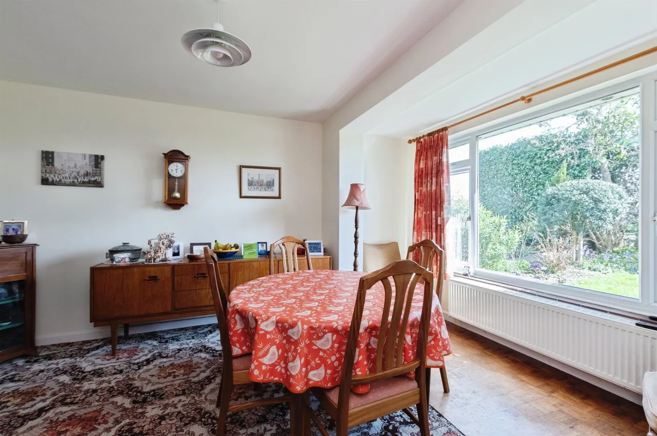 The Ridge, Woodfalls, Salisbury, photo 4