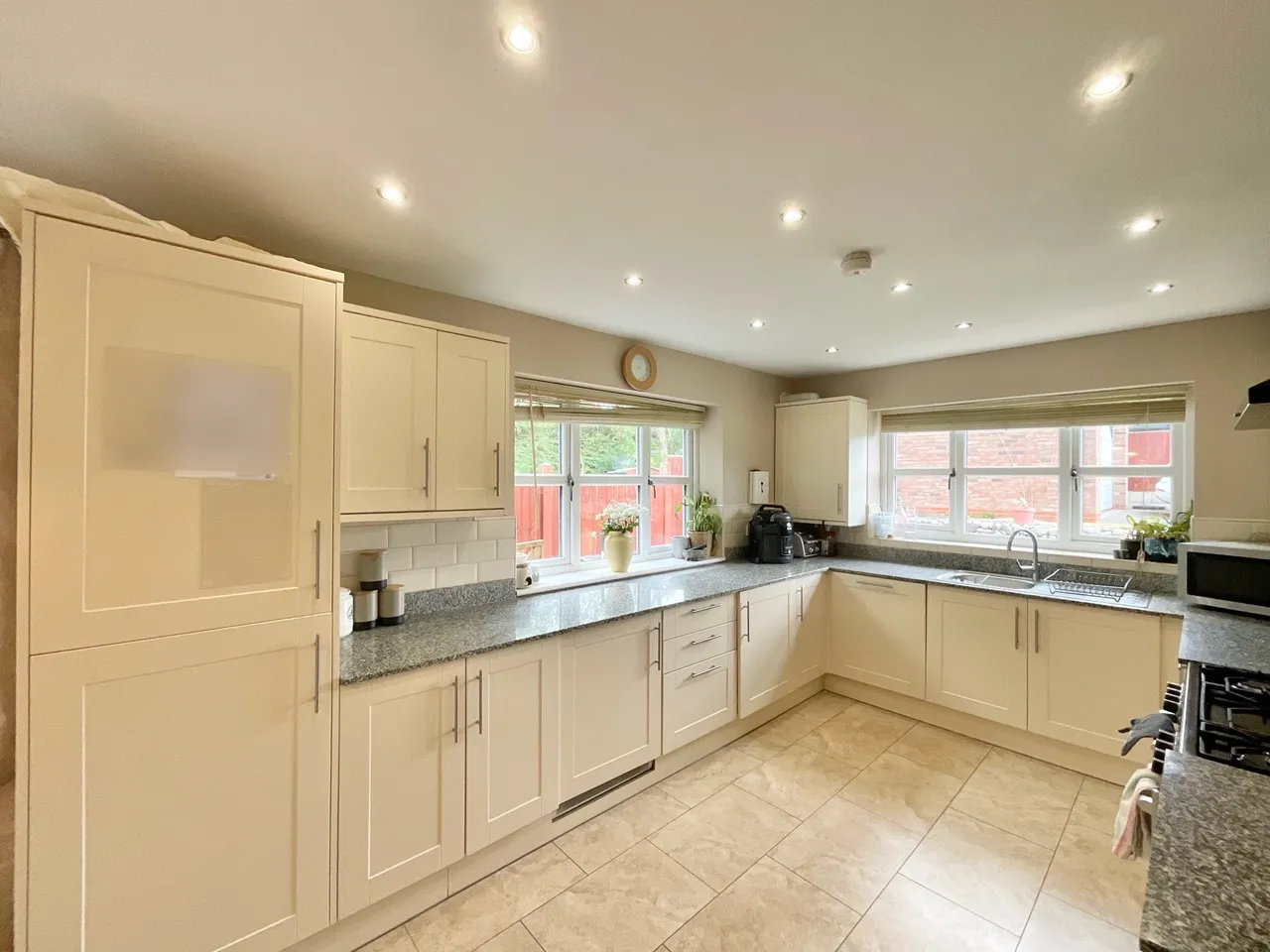 Dean Brook Drive, Bignall End, ST7, photo 3