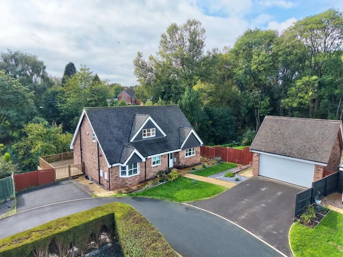 5 bed house for sale, Dean Brook Drive, Bignall End, ST7