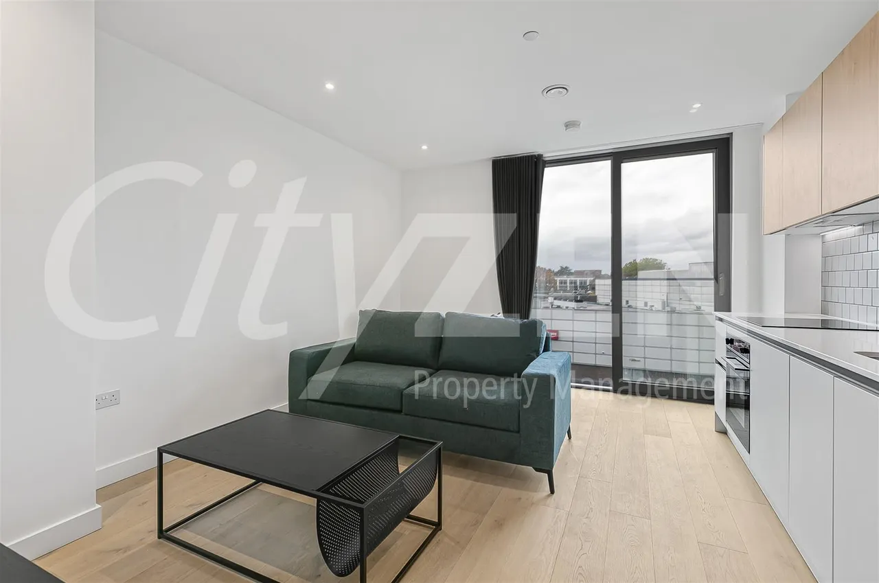 property to rent — THE CLARENDON, 37 Clarendon Road, Watford, WD17 1DJ