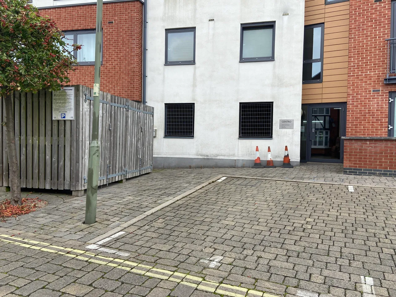Southern Road, Camberley, GU15, photo 7
