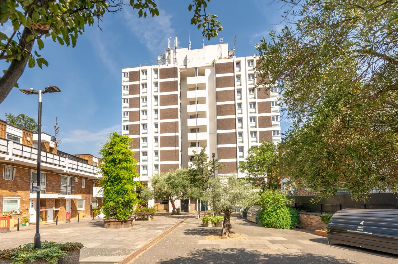 54 Lowerwood Court, 351 Westbourne Park Road, London, photo 10