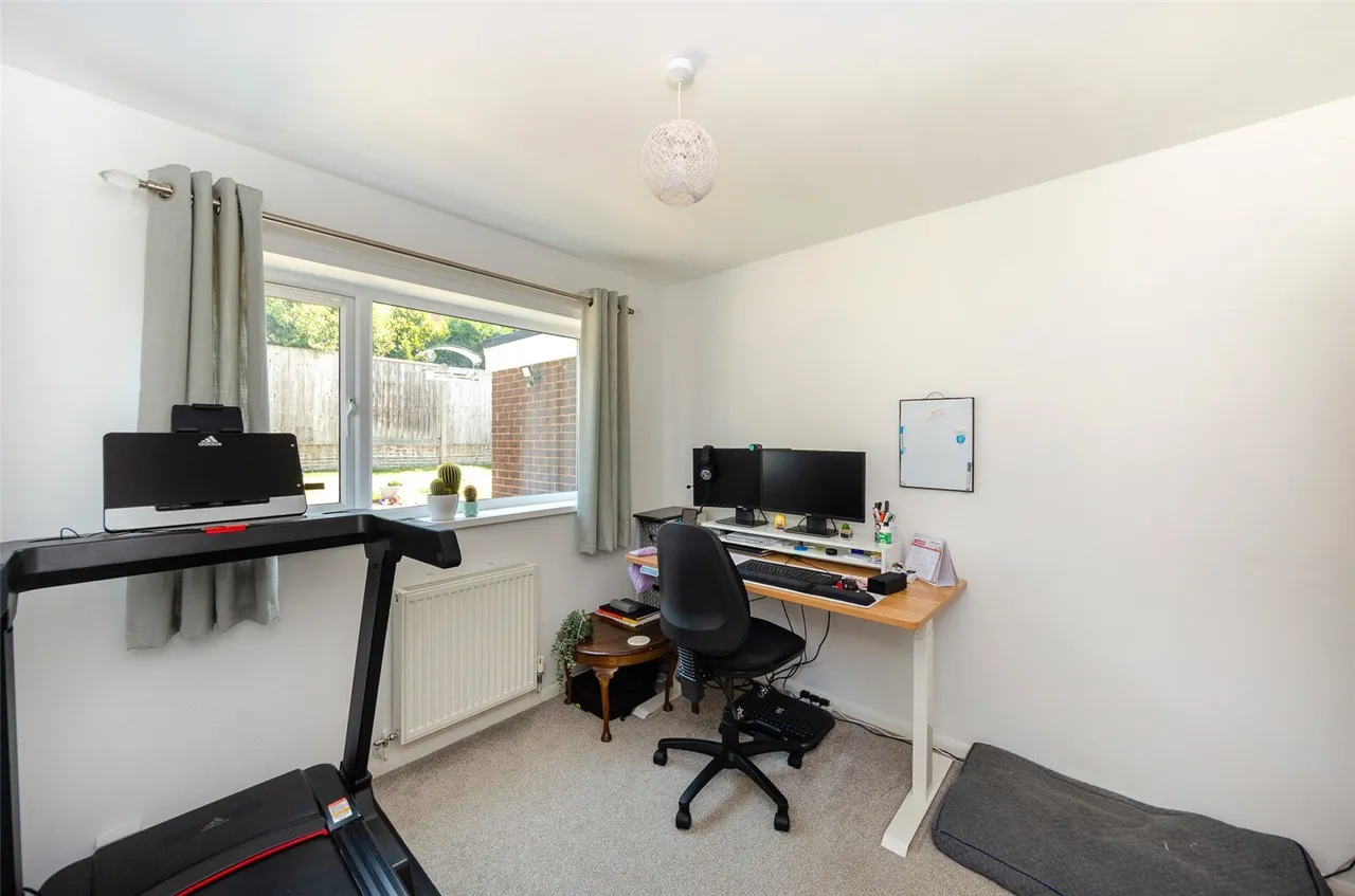 Birkdale Avenue, Colwyn Bay, LL29, photo 9