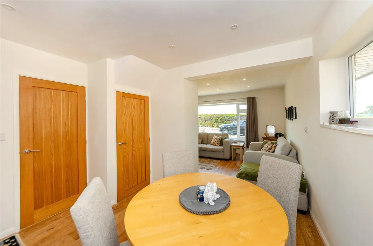 Birkdale Avenue, Colwyn Bay, LL29, photo 5