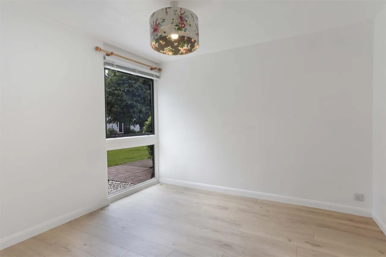 Bankside Close, Carshalton, SM5, photo 6
