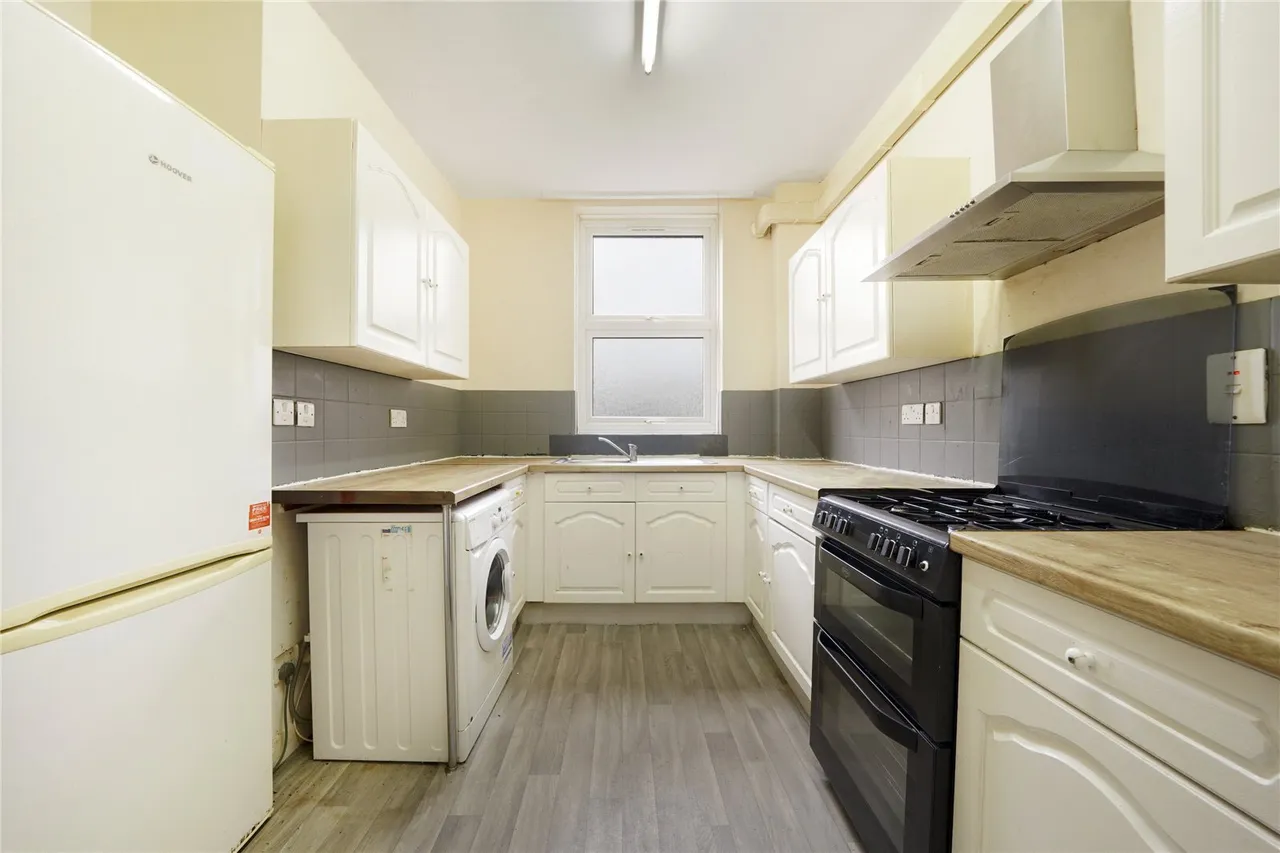 Redclyffe Road, East Ham, London, E6, photo 14