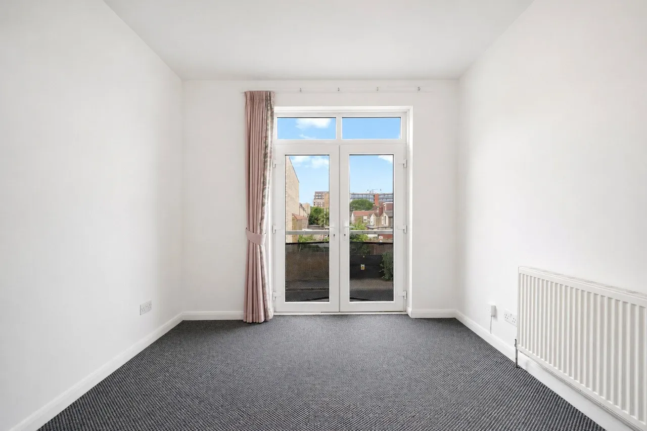 Redclyffe Road, East Ham, London, E6, photo 9
