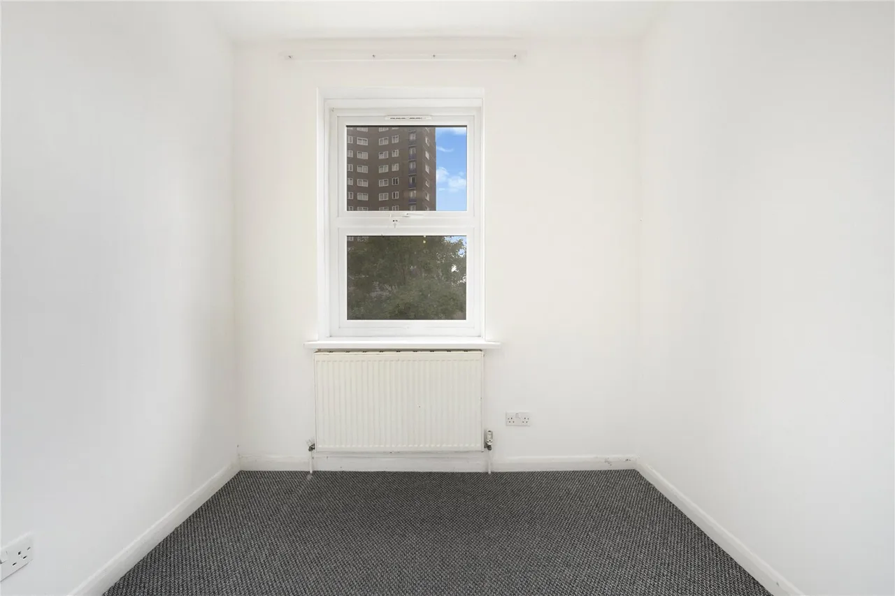 Redclyffe Road, East Ham, London, E6, photo 13