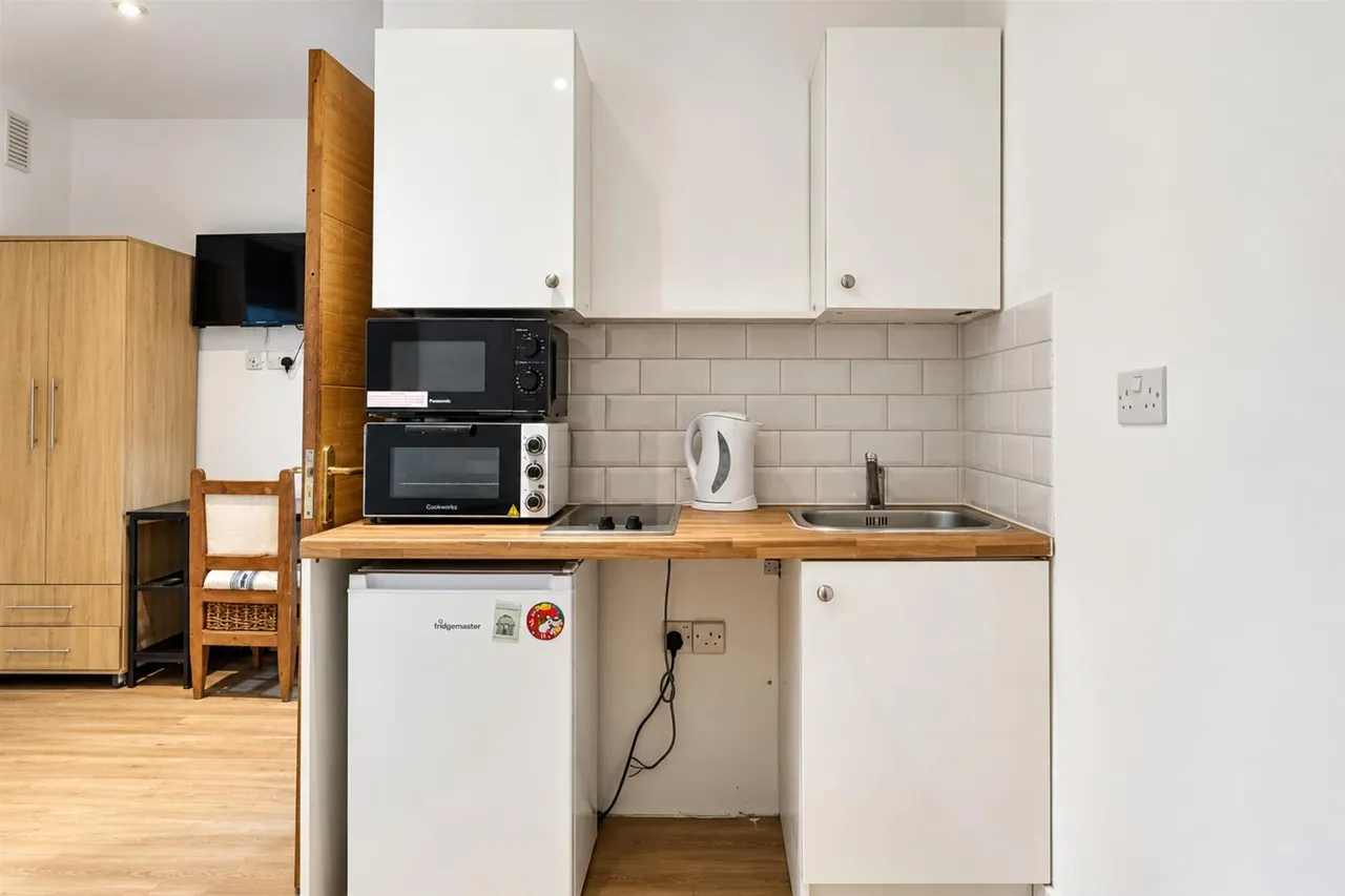 Kempsford Gardens, London, SW5, photo 4