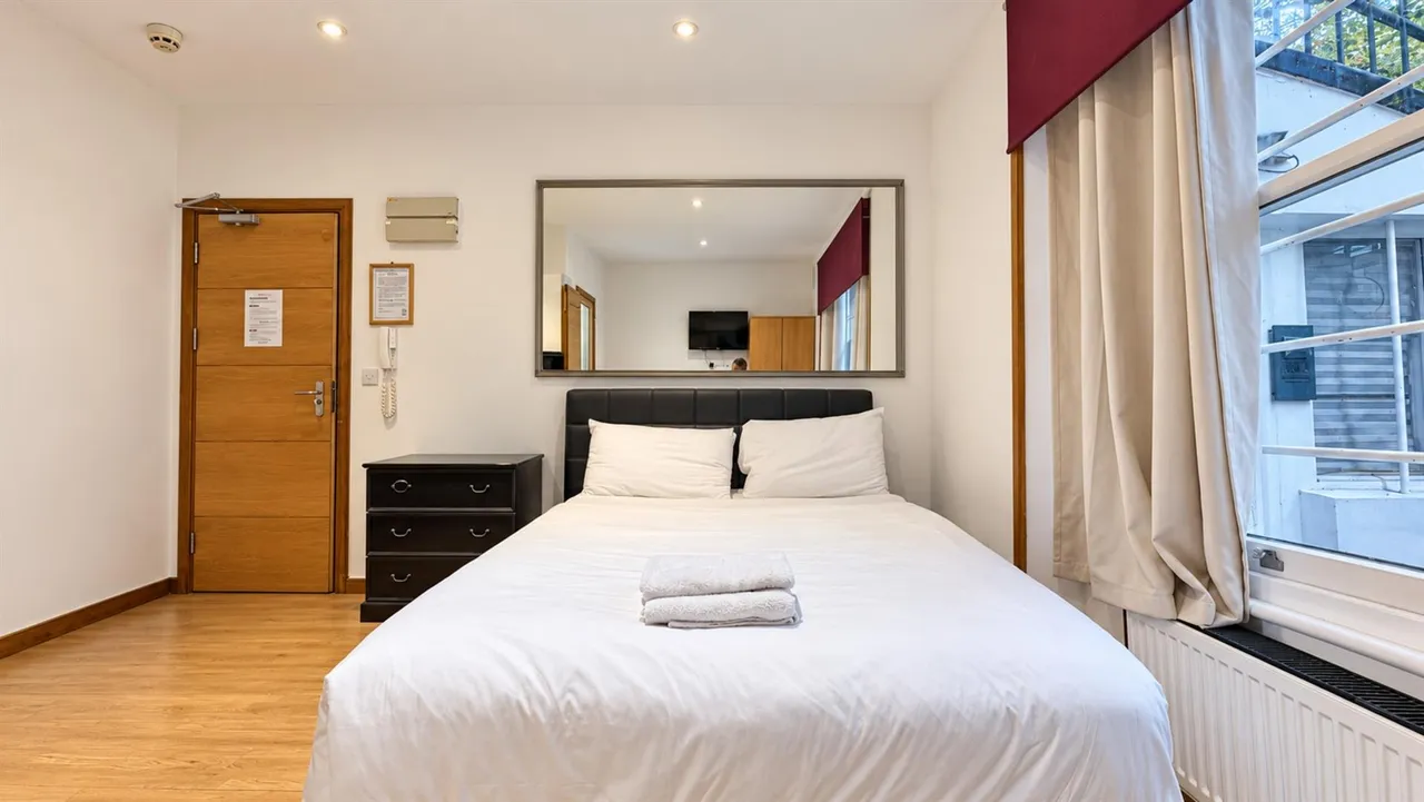 Kempsford Gardens, London, SW5, photo 6