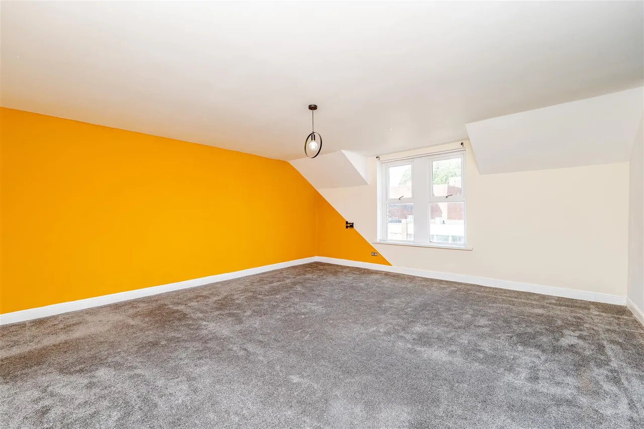 Holton Road, Barry, CF63 4HL, photo 15