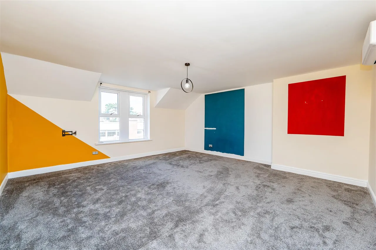 Holton Road, Barry, CF63 4HL, photo 14