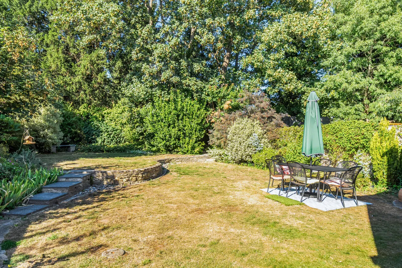 Marshall Close, Purley on Thames, RG8, photo 3