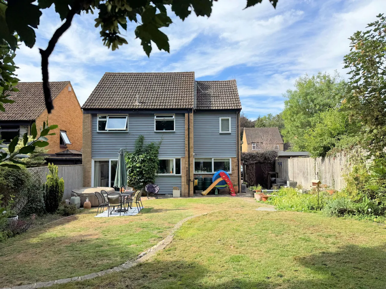 Marshall Close, Purley on Thames, RG8, photo 2