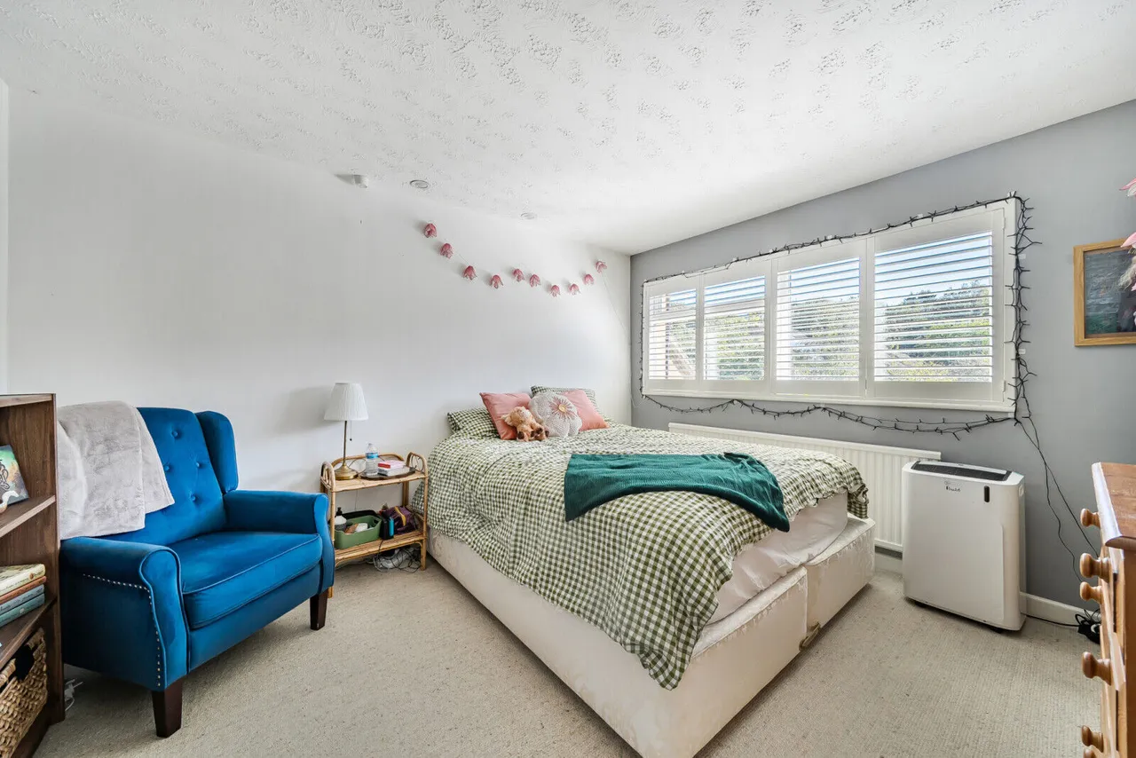 Marshall Close, Purley on Thames, RG8, photo 10