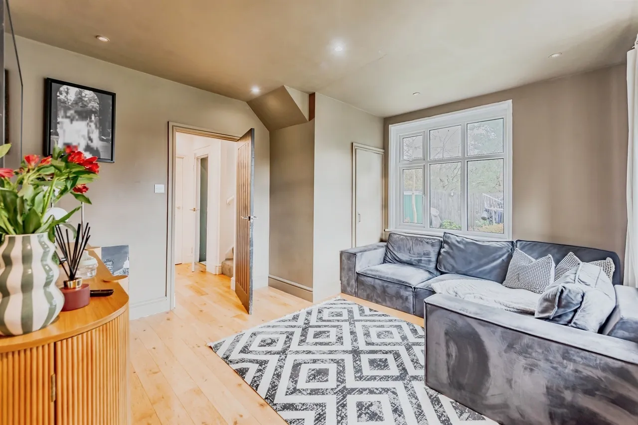 Deans Lane, Nutfield, Redhill, photo 2
