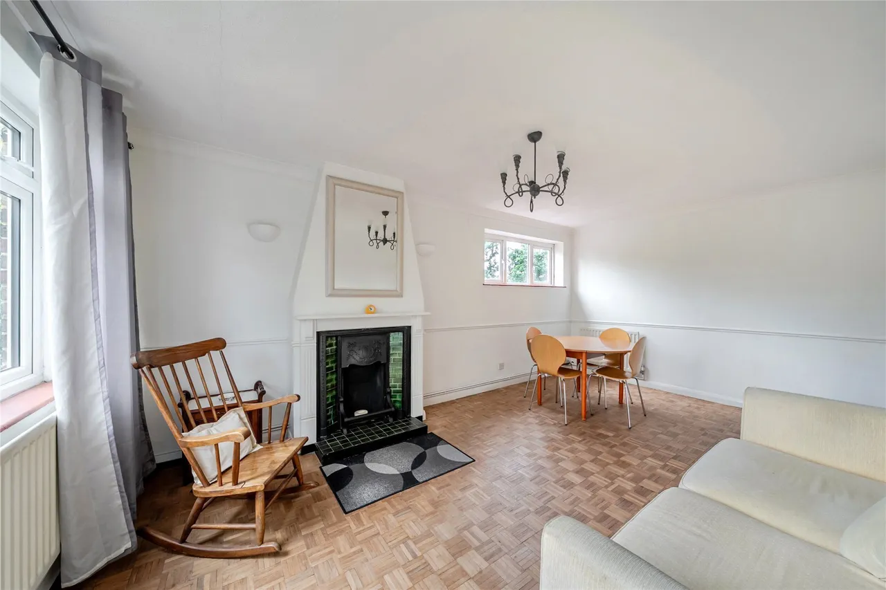 Embassy Gardens, Beckenham, BR3, photo 2